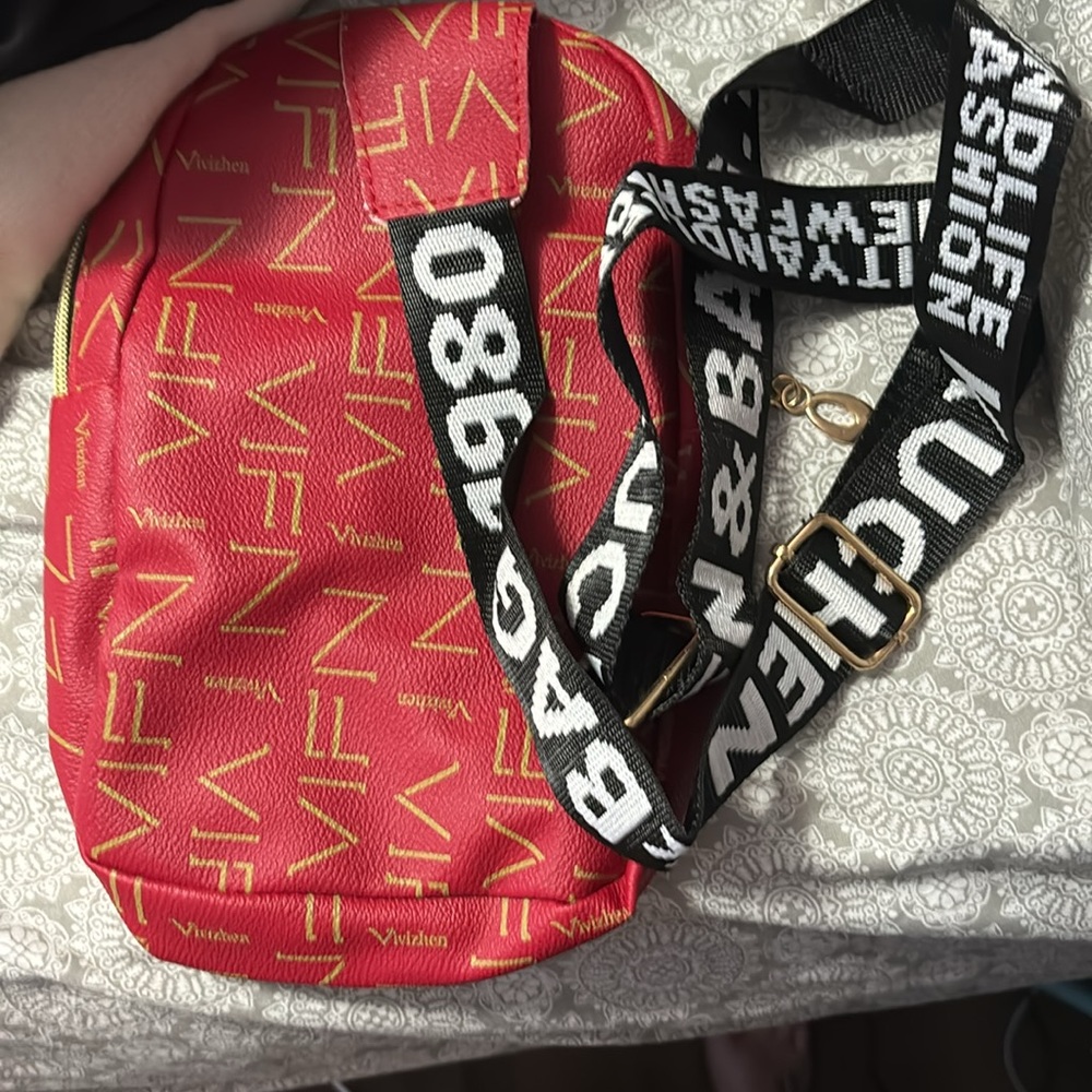 New - Picture 2 of 2